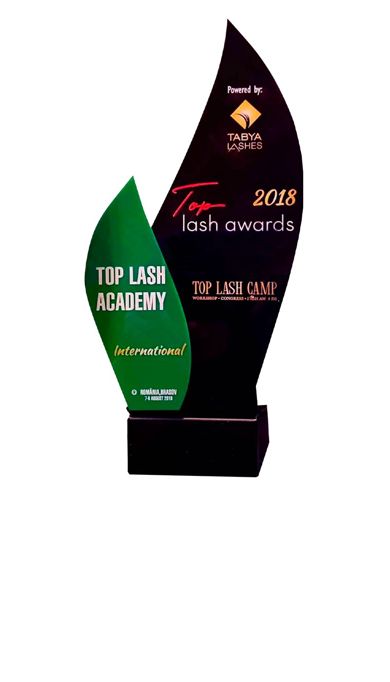 premio top lash academy 2018 romania
